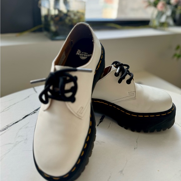 Dr. Martens Unisex-Adult 1461 Quad II Platform Size 6 (fits like 7) - Picture 2 of 14